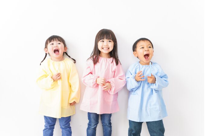 小児矯正は何歳から始めるべき？