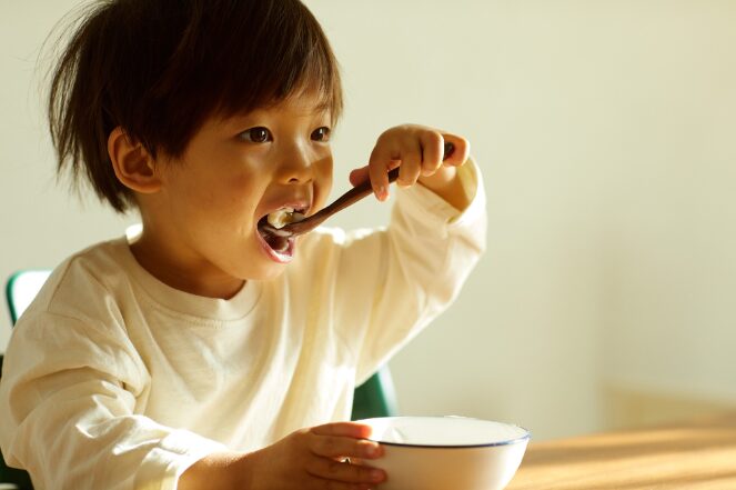 噛み合わせが悪化して食事しにくくなる