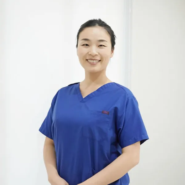 調布歯科・かおいく矯正歯科 矯正歯科医　柳沢 美文